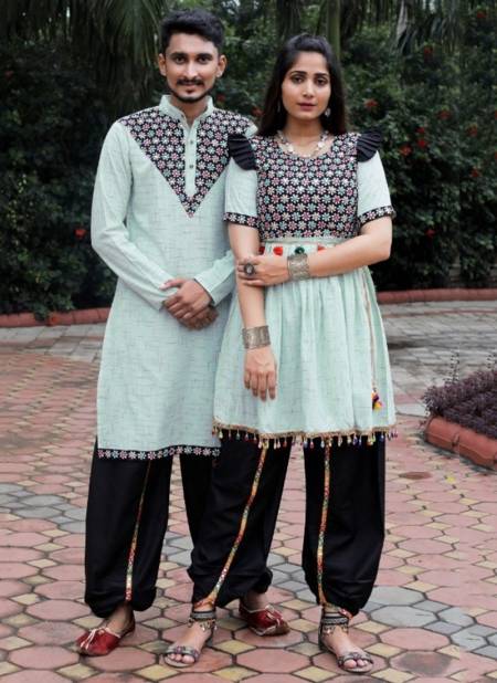 Sea Green Colour Dholida Couple Celebration navaratree special exclusive feative wear Copule dhoti kedia collection Dholida 04